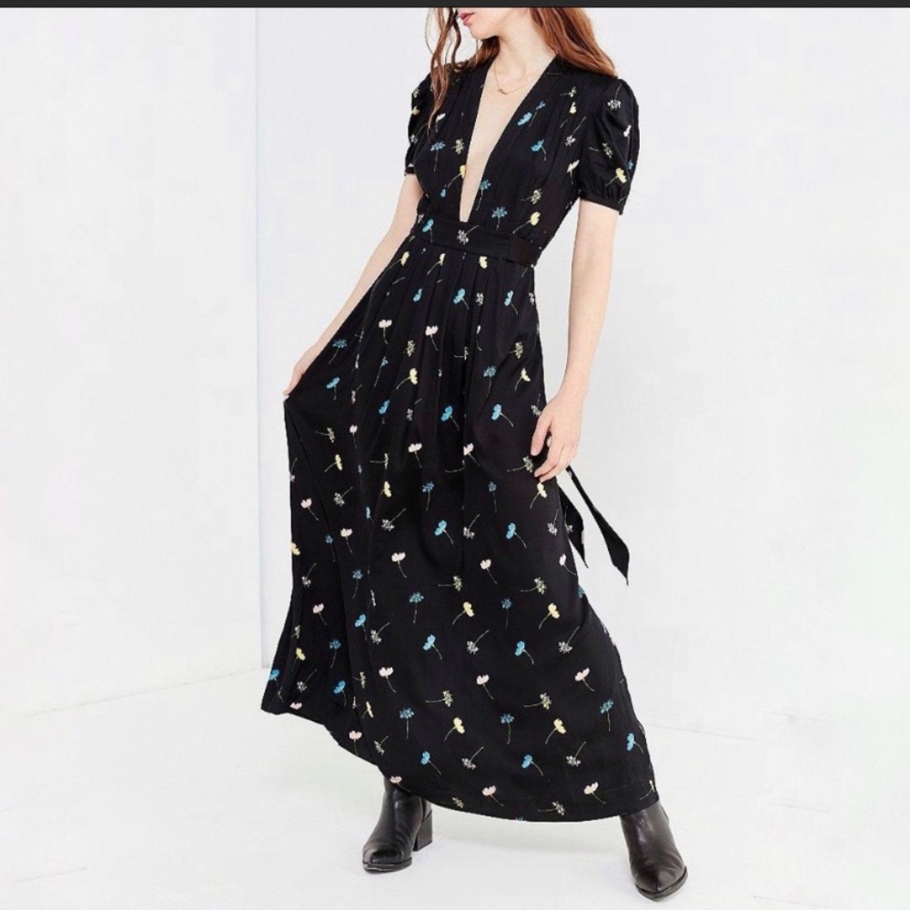 Urban Outfitters Sienna Floral Maxi Dress